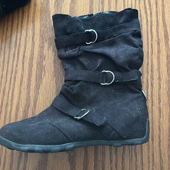 Girls black suede size 3 boots - Picture 2 of 6